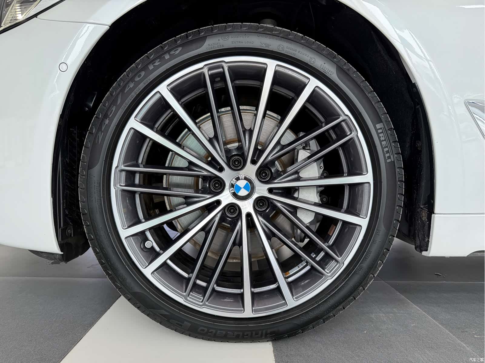BMW 5 Series, 2021 18