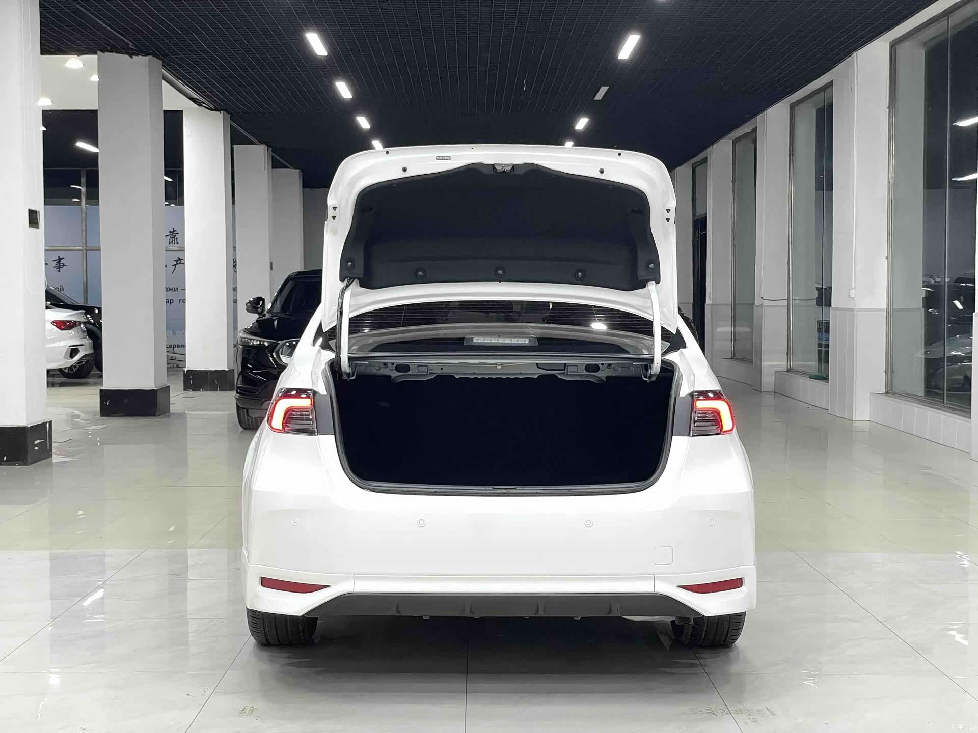 Toyota Corolla, 2022 6