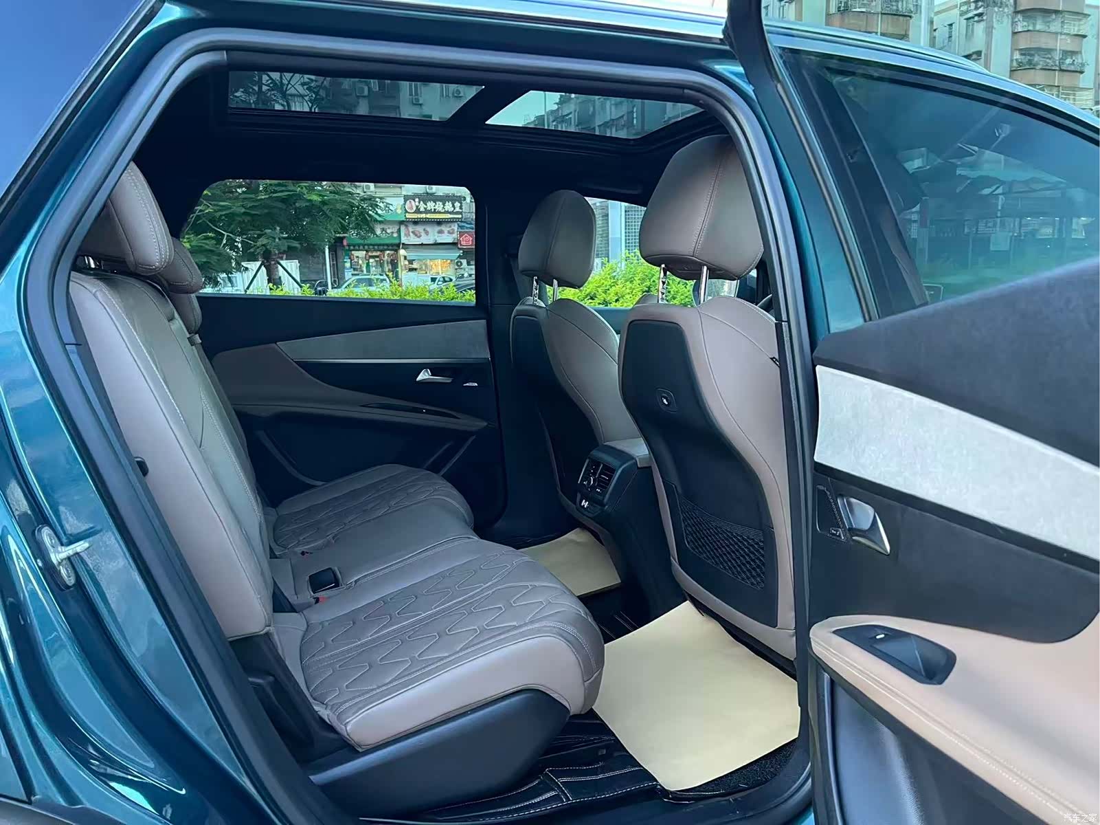 Peugeot 5008, 2018 16