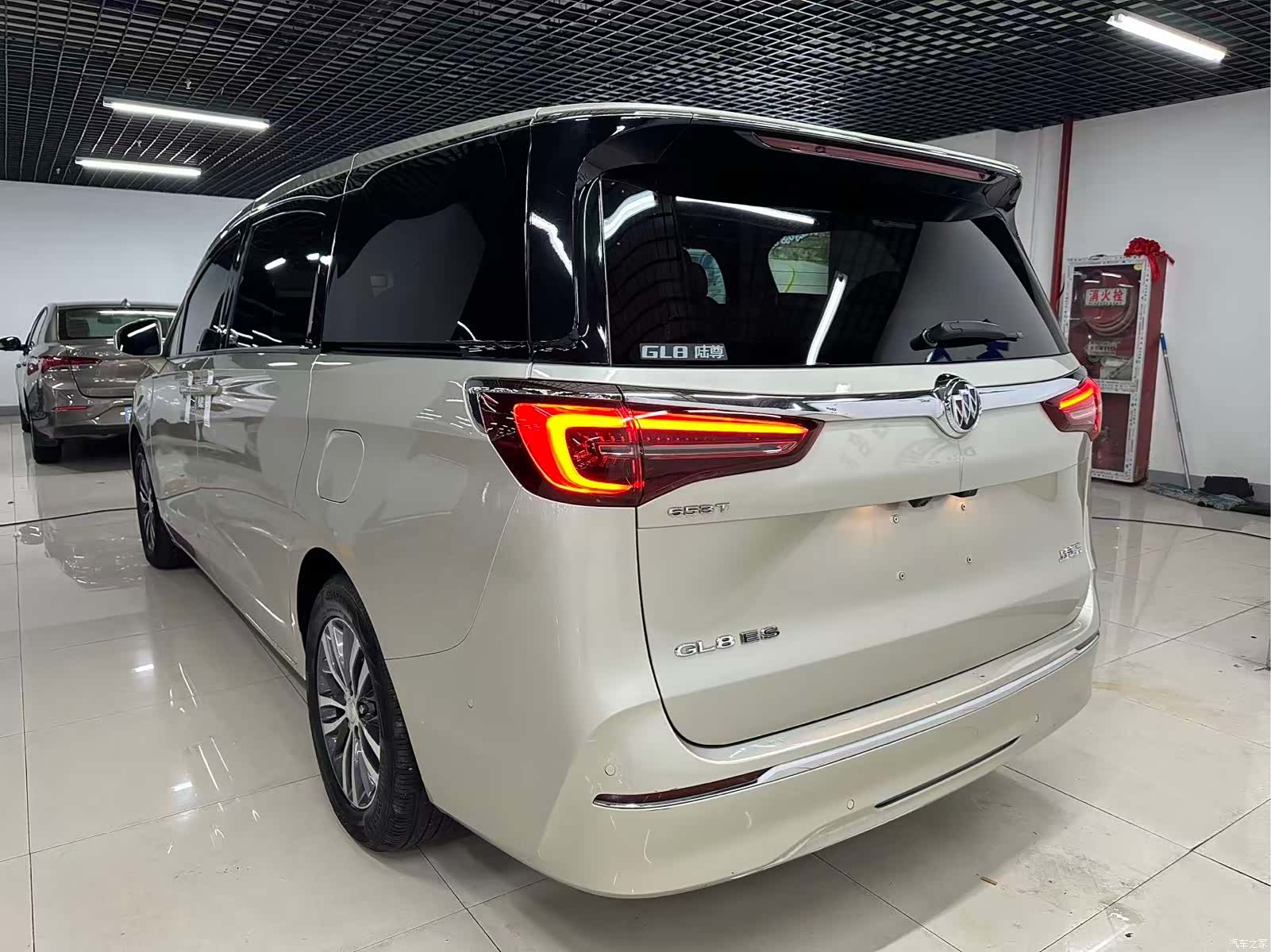 Buick GL8, 2021 8