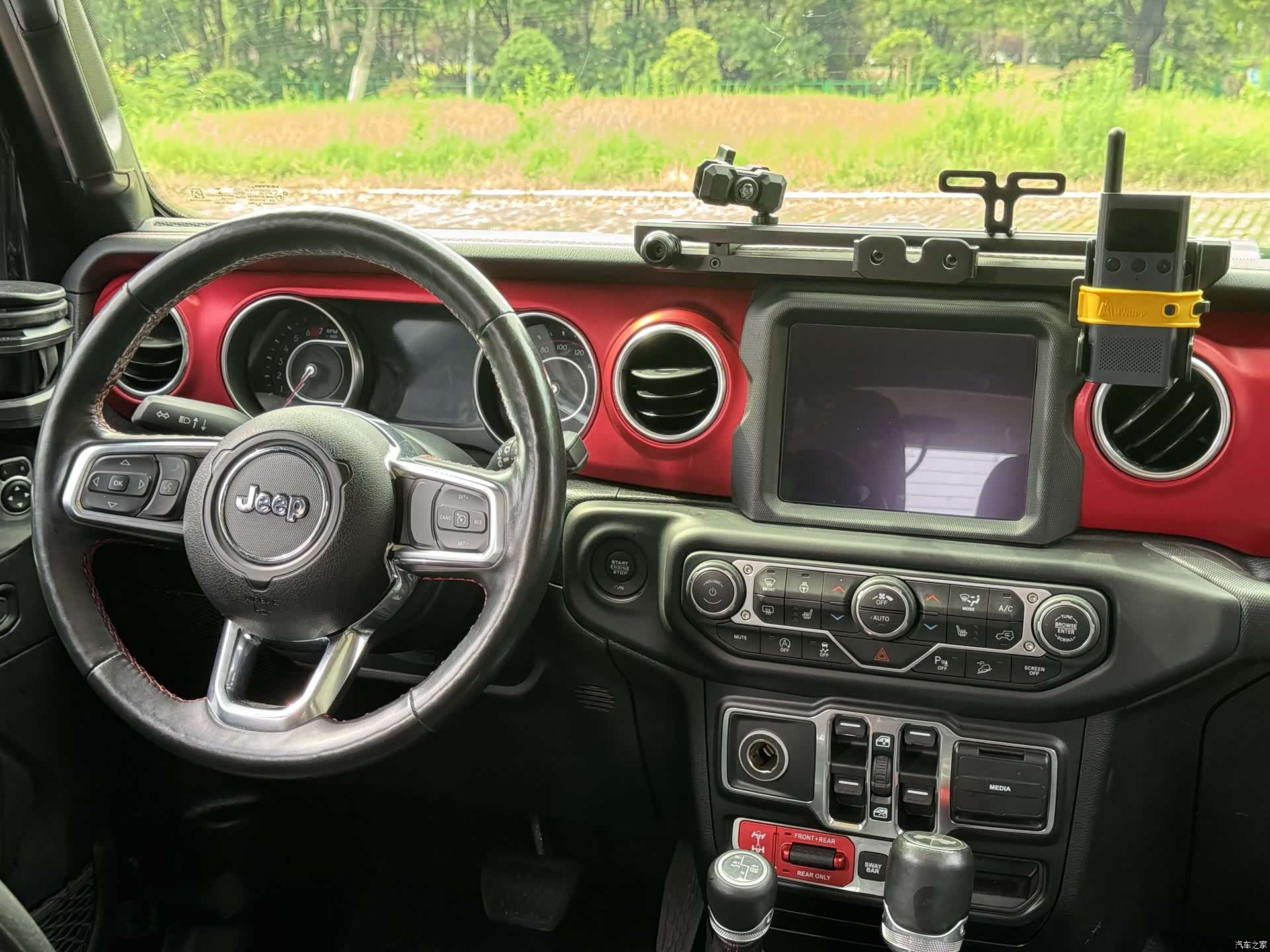 Jeep Wrangler, 2020 8