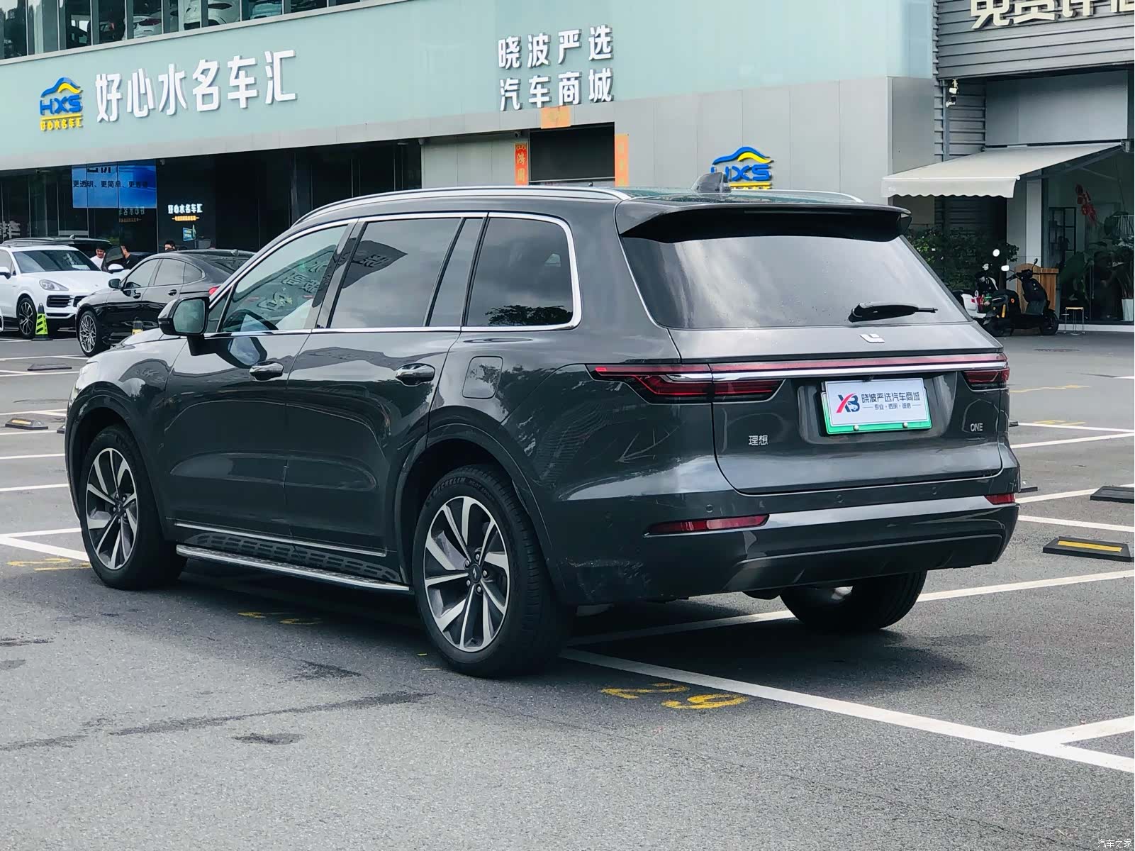 Li Auto ONE, 2023 6