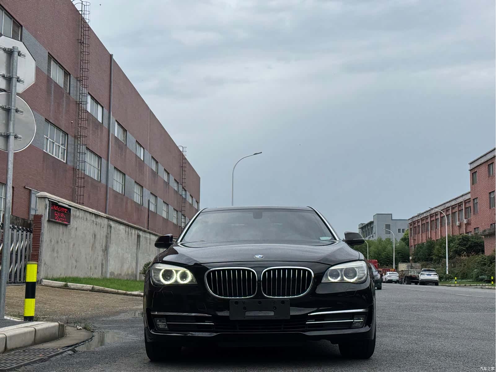 BMW 7 Series, 2015 2