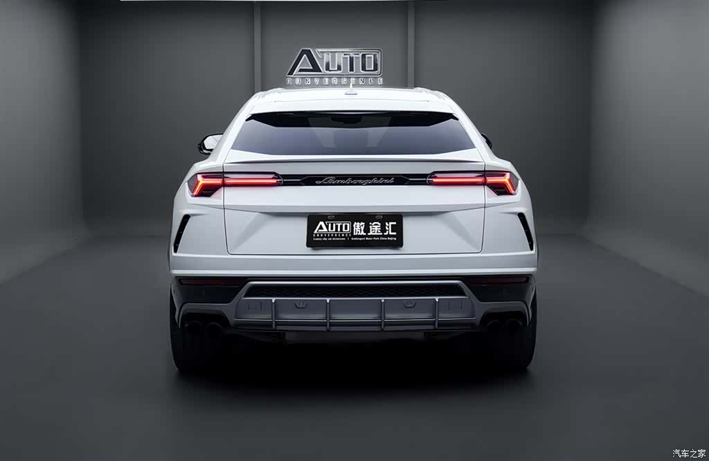 Lamborghini Urus, 2019 4