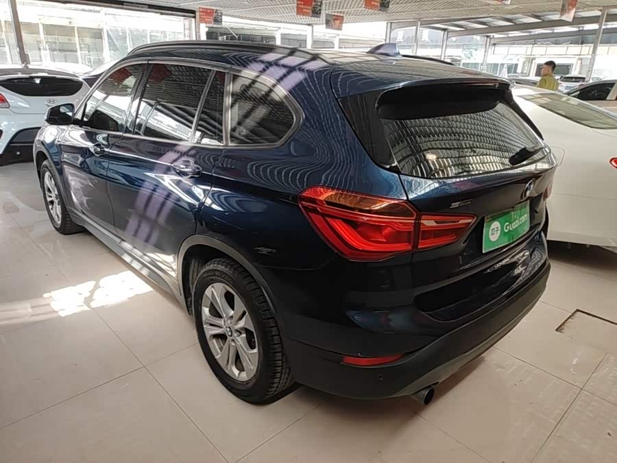 BMW X1 2016, фото 5