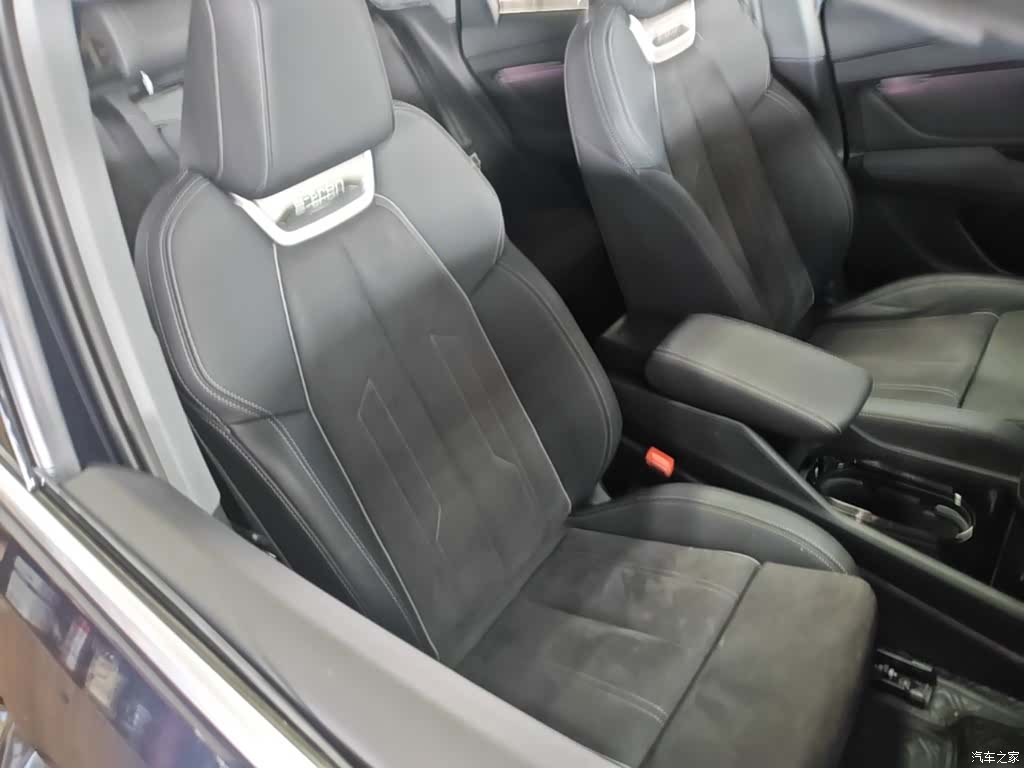 Audi Q4 e-tron, 2023 25