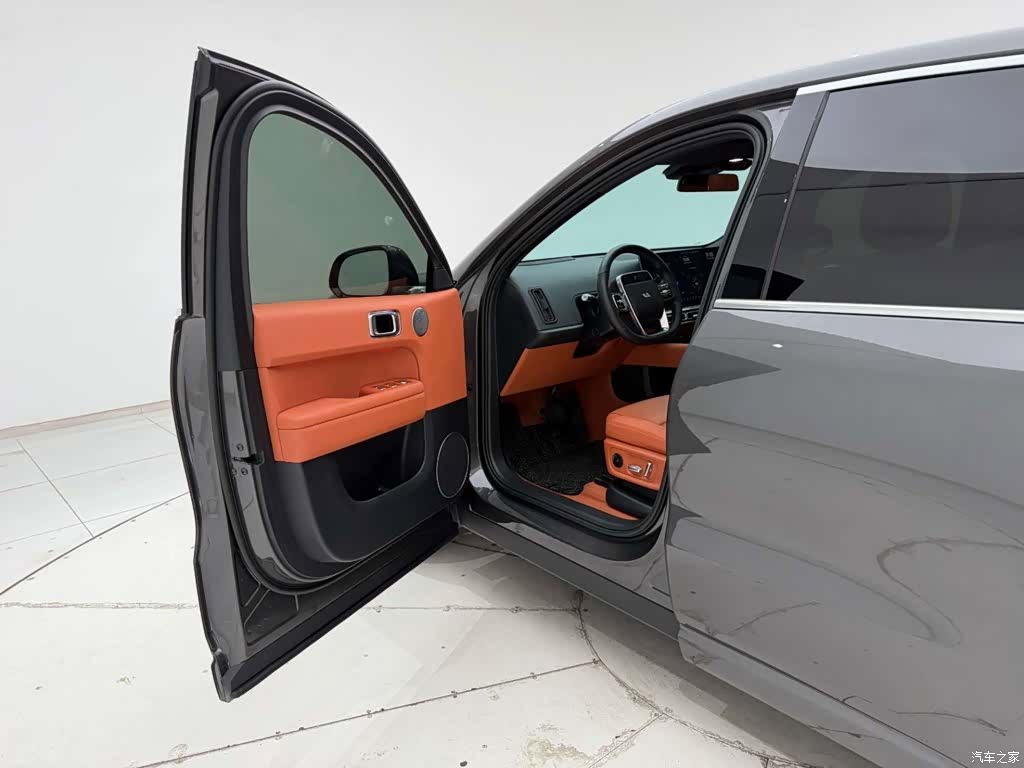 Li Auto L6, 2025 13