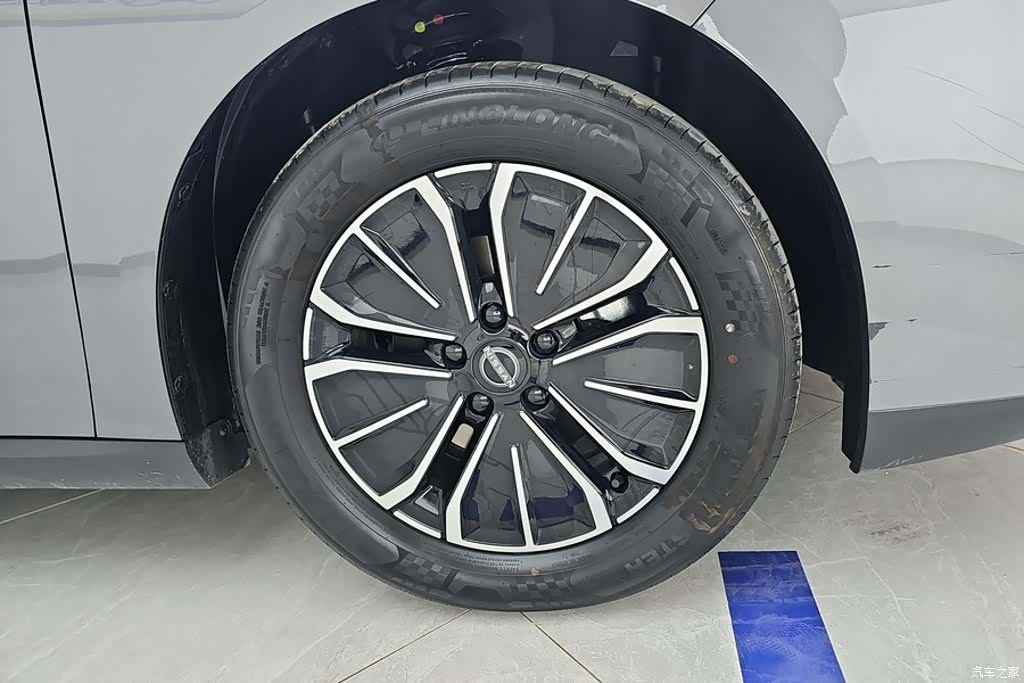 Nissan N6, 2025 6