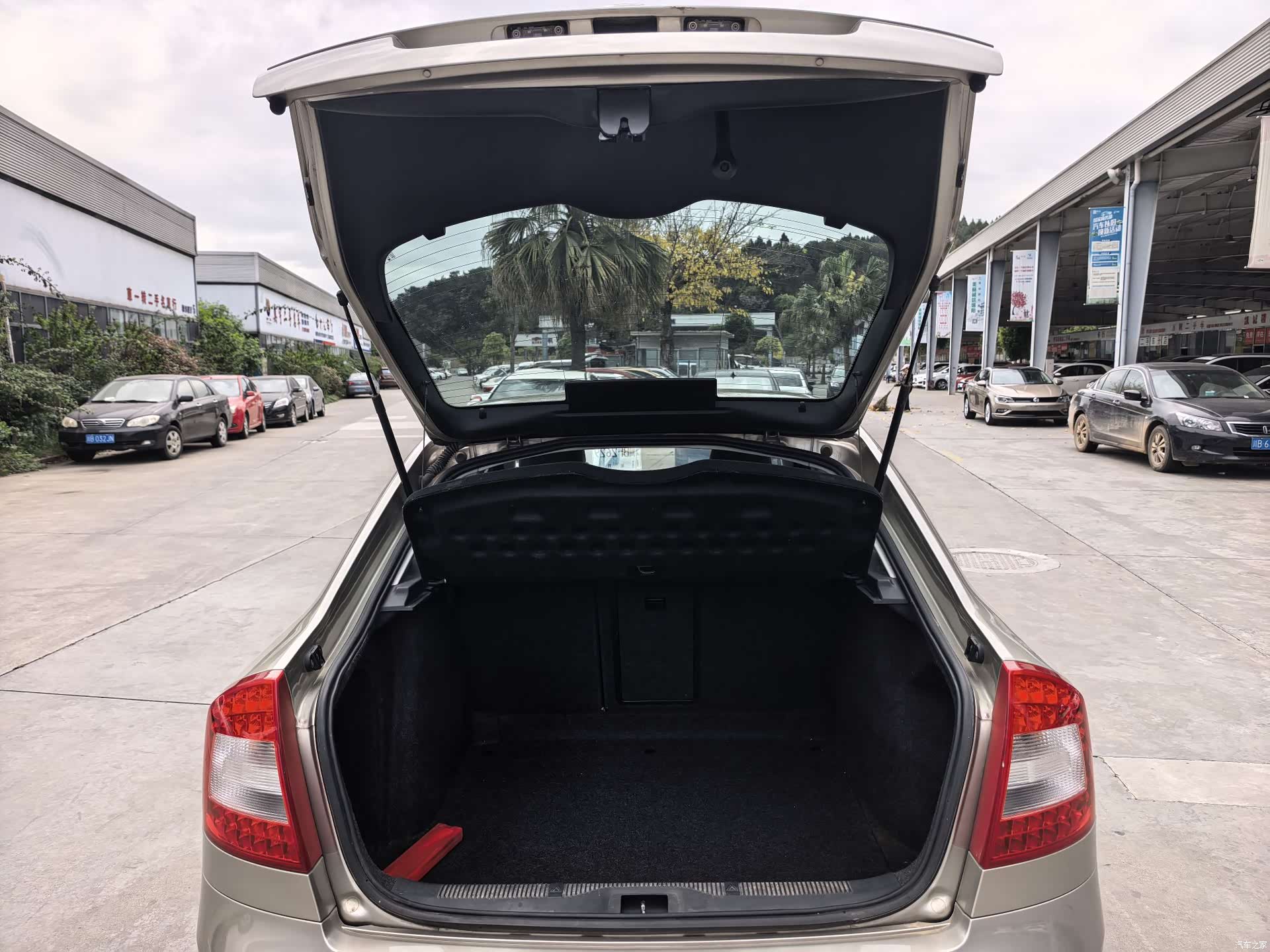 Skoda Octavia, 2012 12