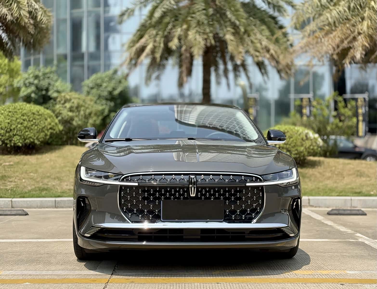 Lincoln Z, 2024 2