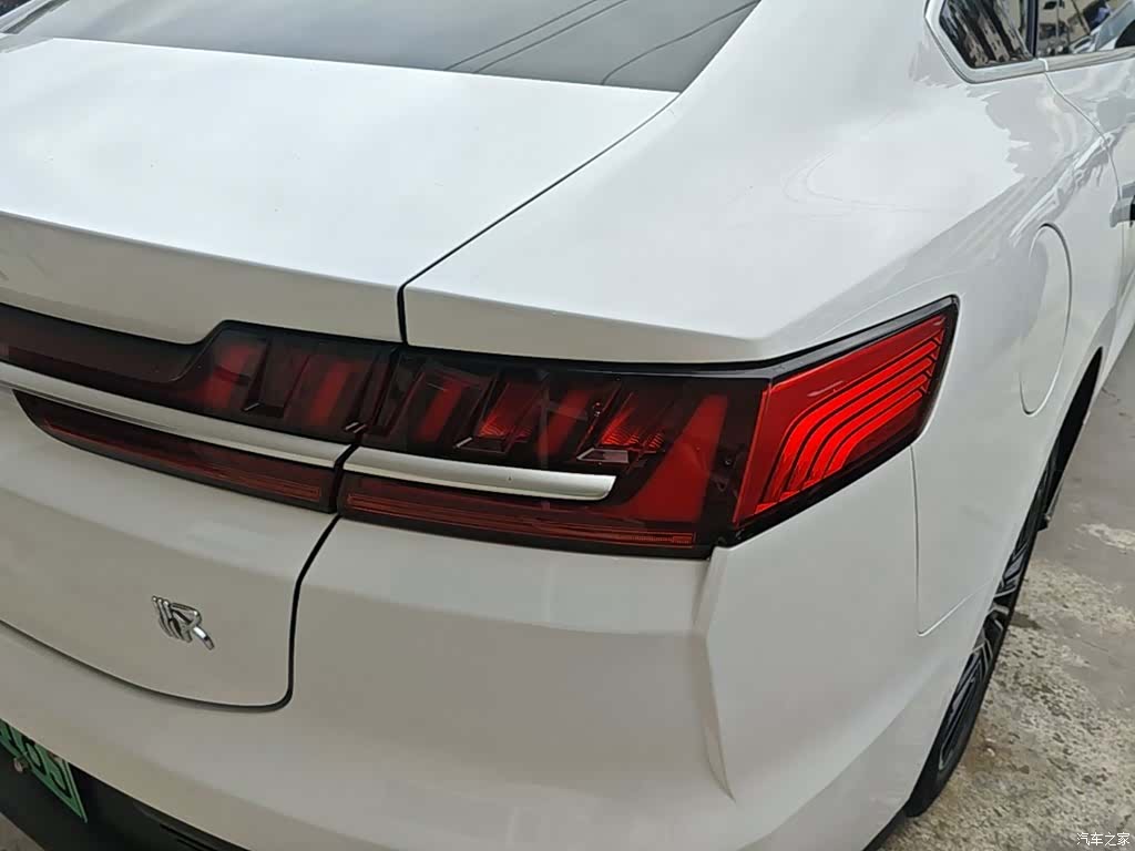 BYD Han, 2023 8