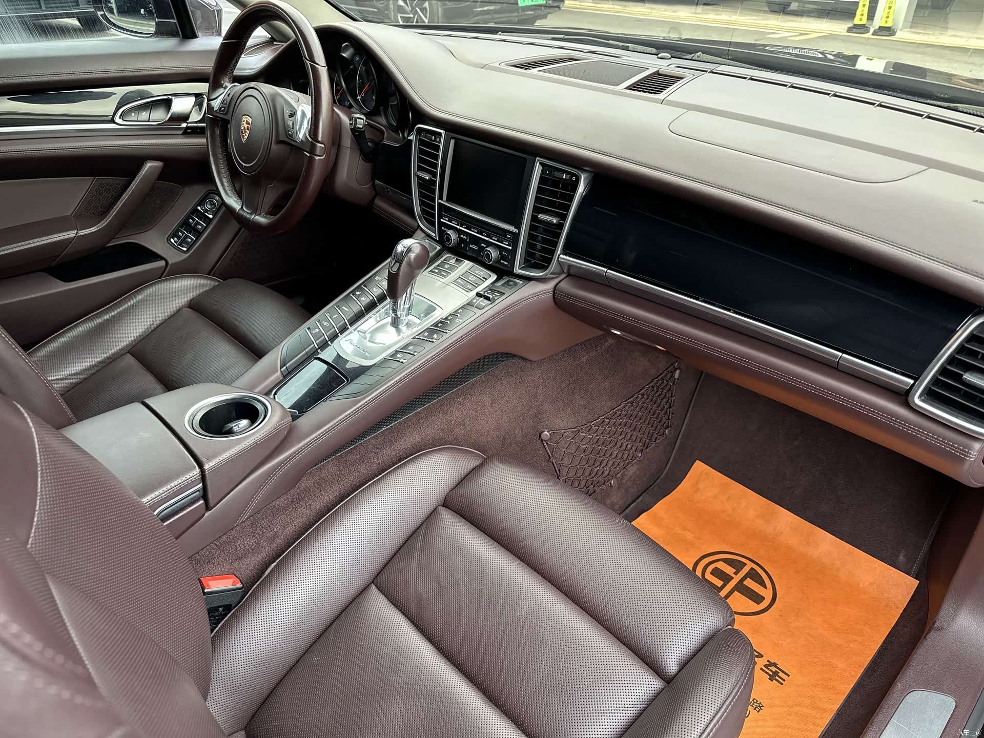 Porsche Panamera, 2014 6