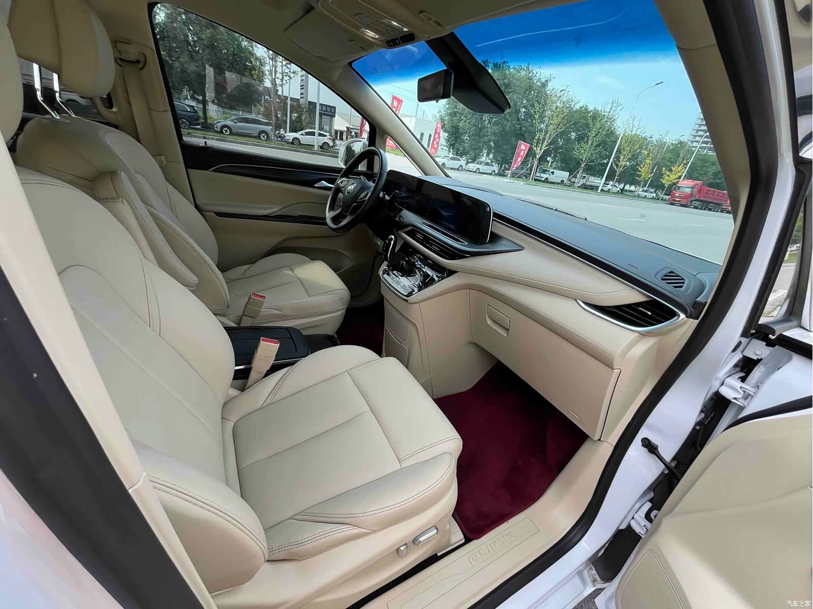 Buick GL8, 2024 14