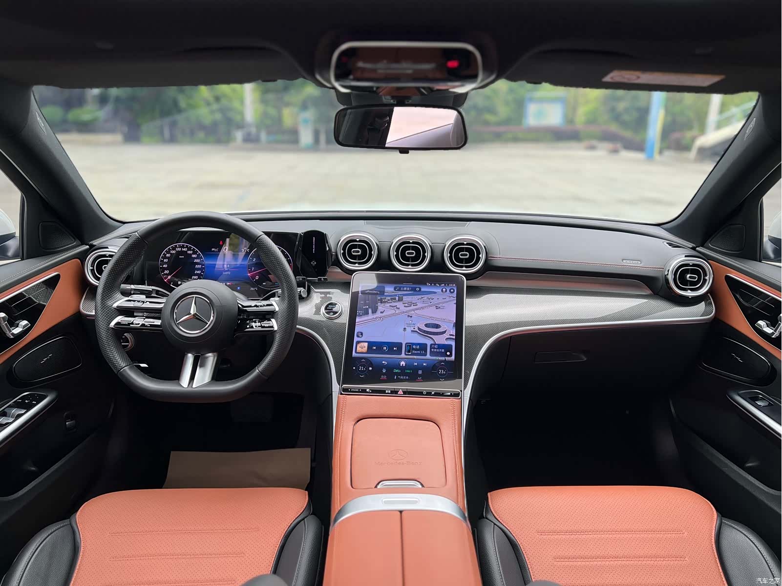 Mercedes-Benz C-Class, 2024 17