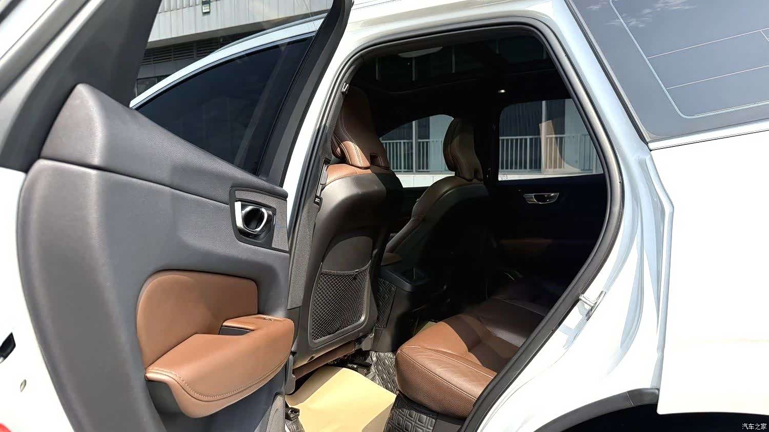 Volvo XC60, 2023 8