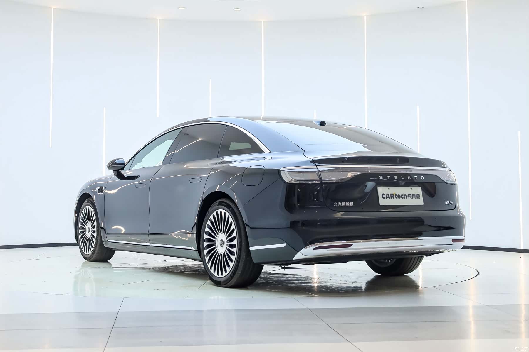 Stelato S9, 2025 все фото