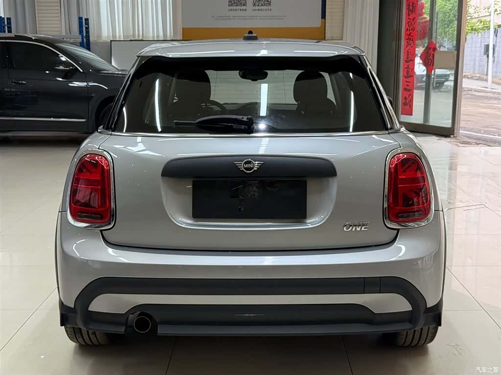 Mini ONE, 2023 все фото
