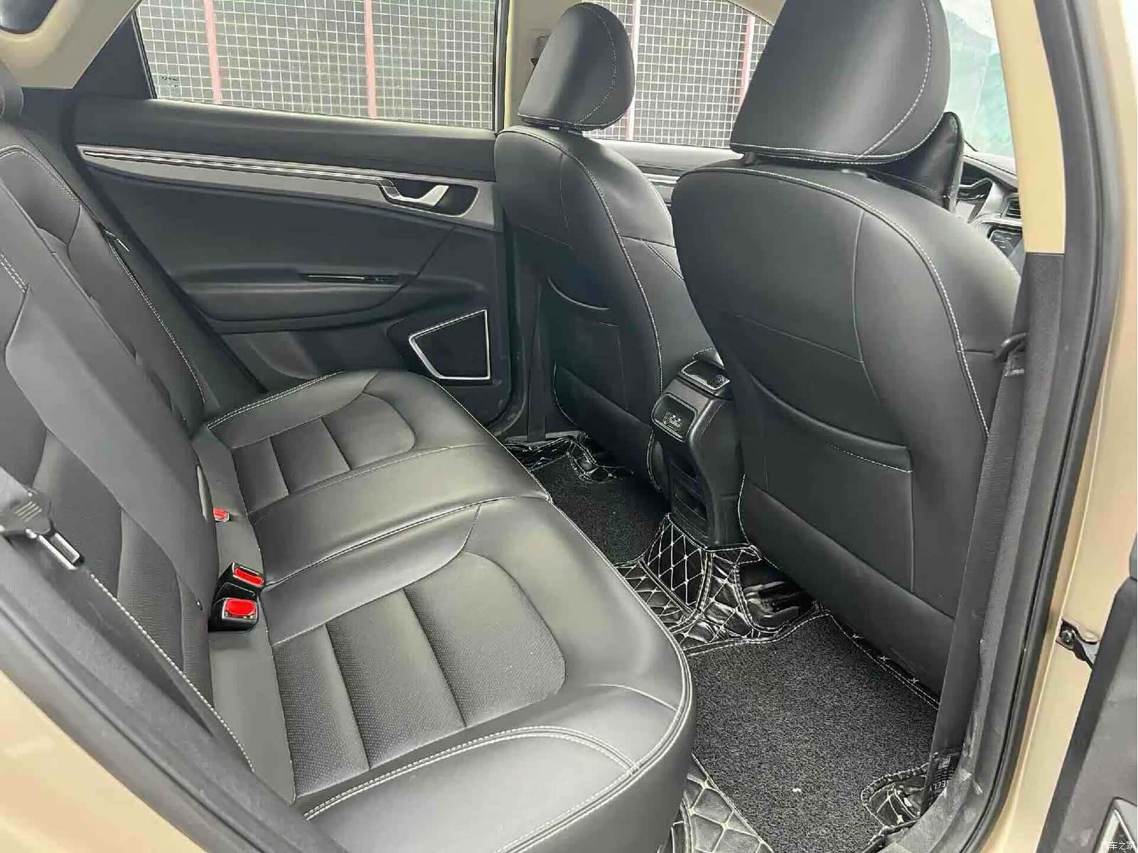 Geely Emgrand, 2019 все фото