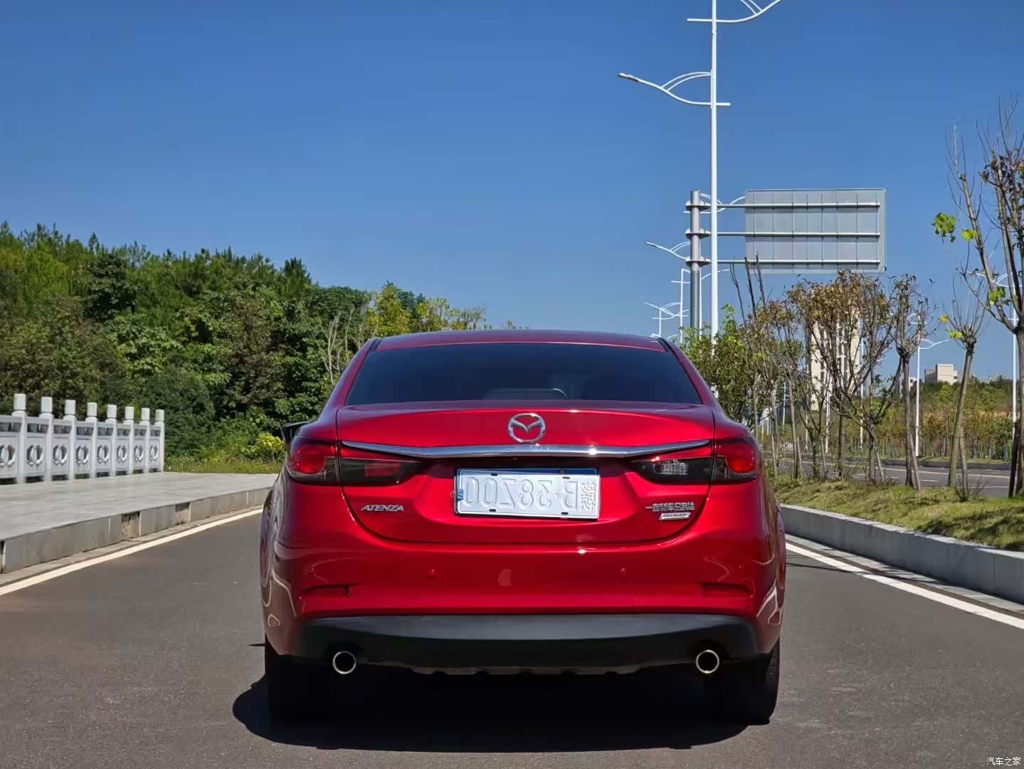 Mazda Atenza, 2015 7
