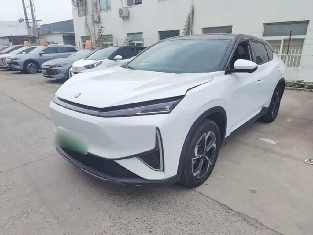Dongfeng L7
