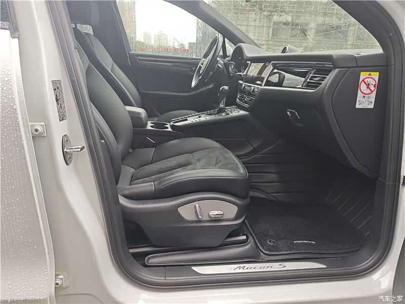 Porsche Macan, 2020 3