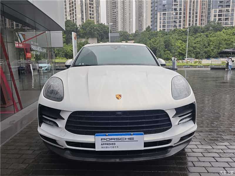Porsche Macan, 2021 все фото