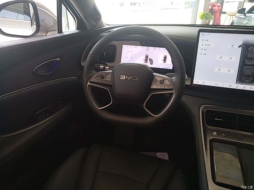 BYD HiAce, 2025 11