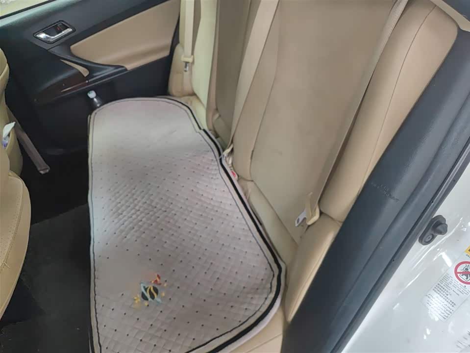 Toyota Reiz Toyota Reiz
