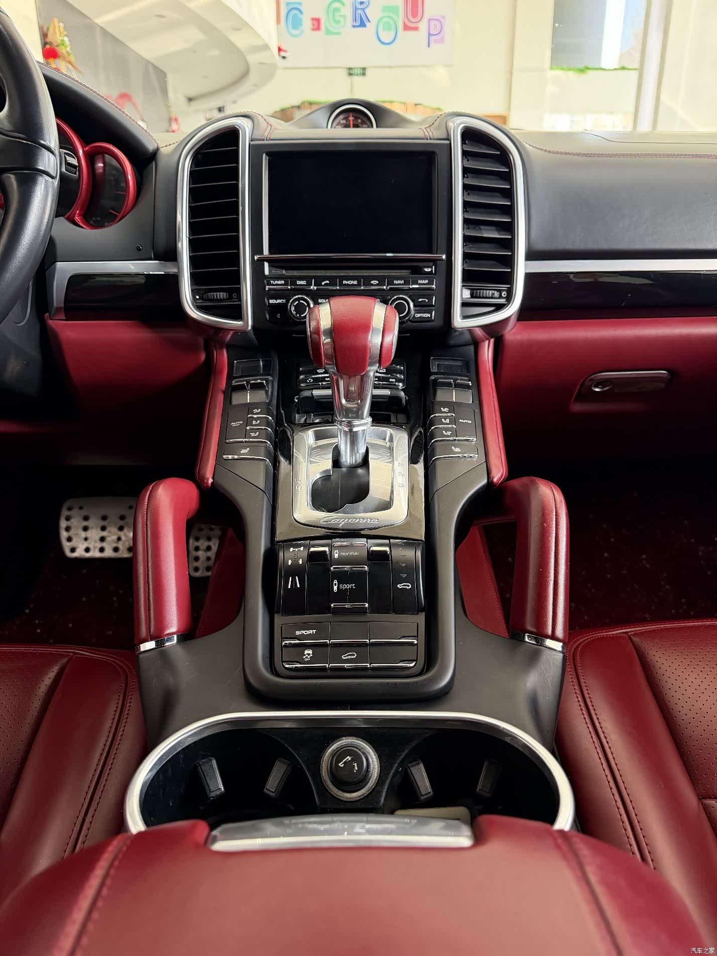 Porsche Cayenne, 2012 6