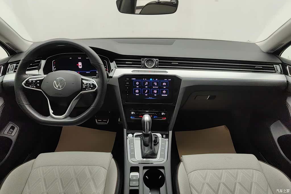 Volkswagen Magotan, 2024 12