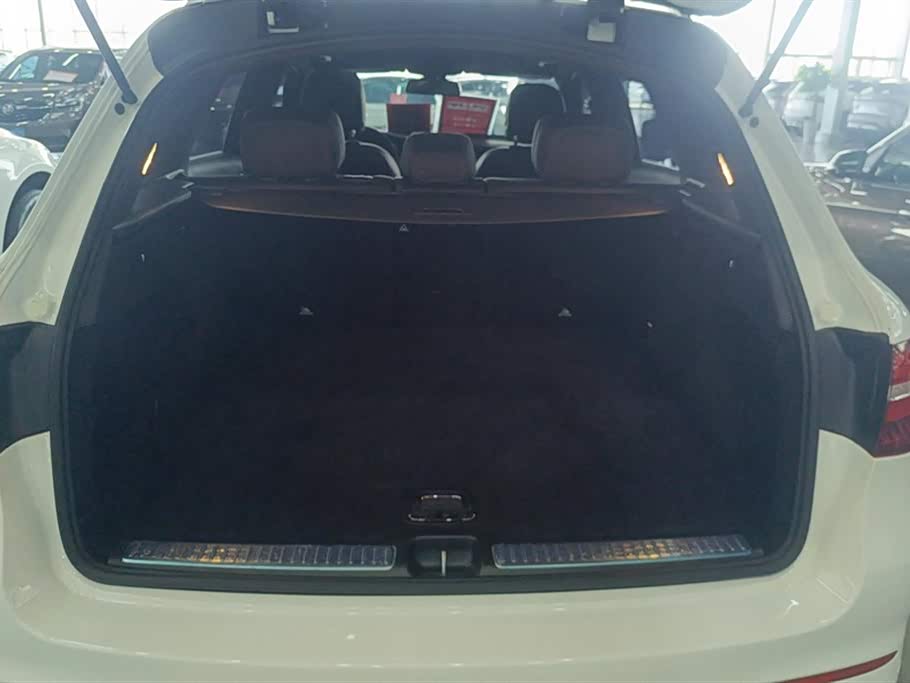 Mercedes-Benz GLC Mercedes-Benz GLC