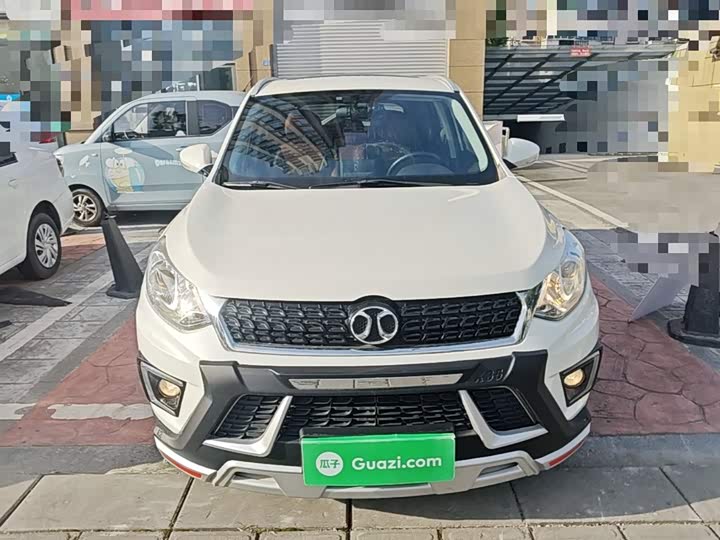 BAIC shen bao X35 2016 1.5L АКПП Luxury