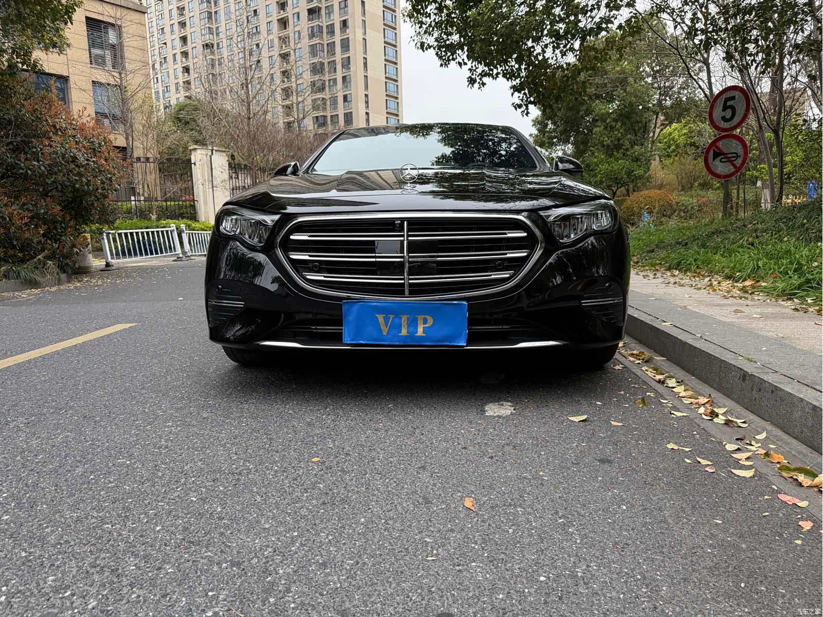 Mercedes-Benz E-Class, 2026 3