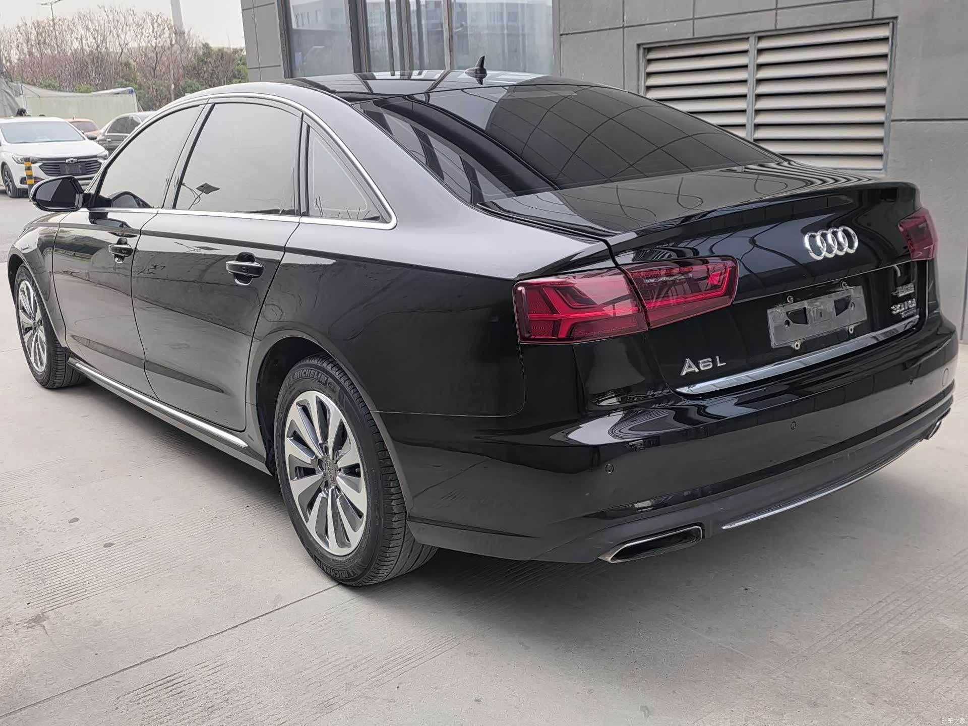 Audi A6L, 2016 12