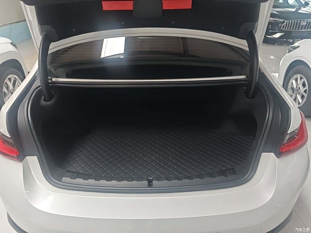 BMW i3, 2023 19
