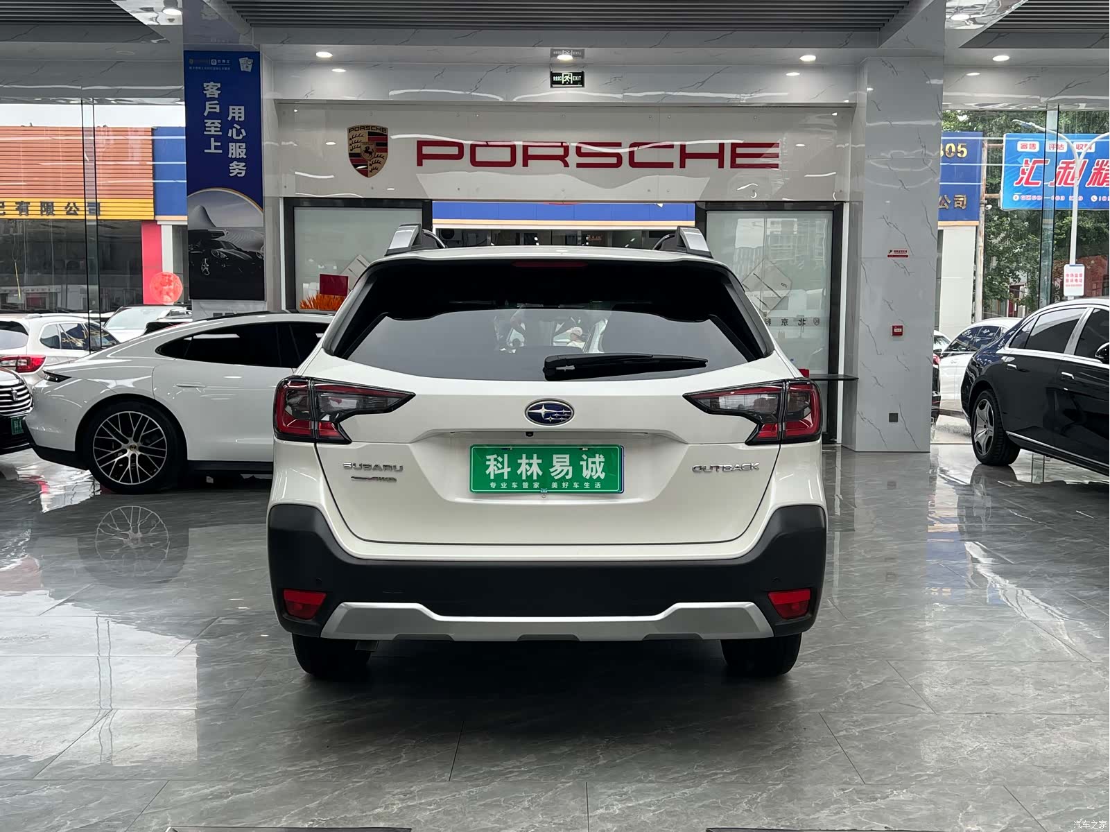 Subaru Outback, 2022 все фото