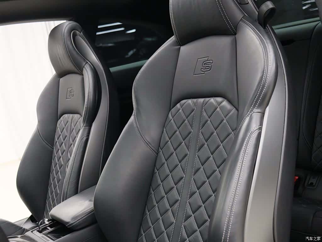 Audi S5, 2022 3