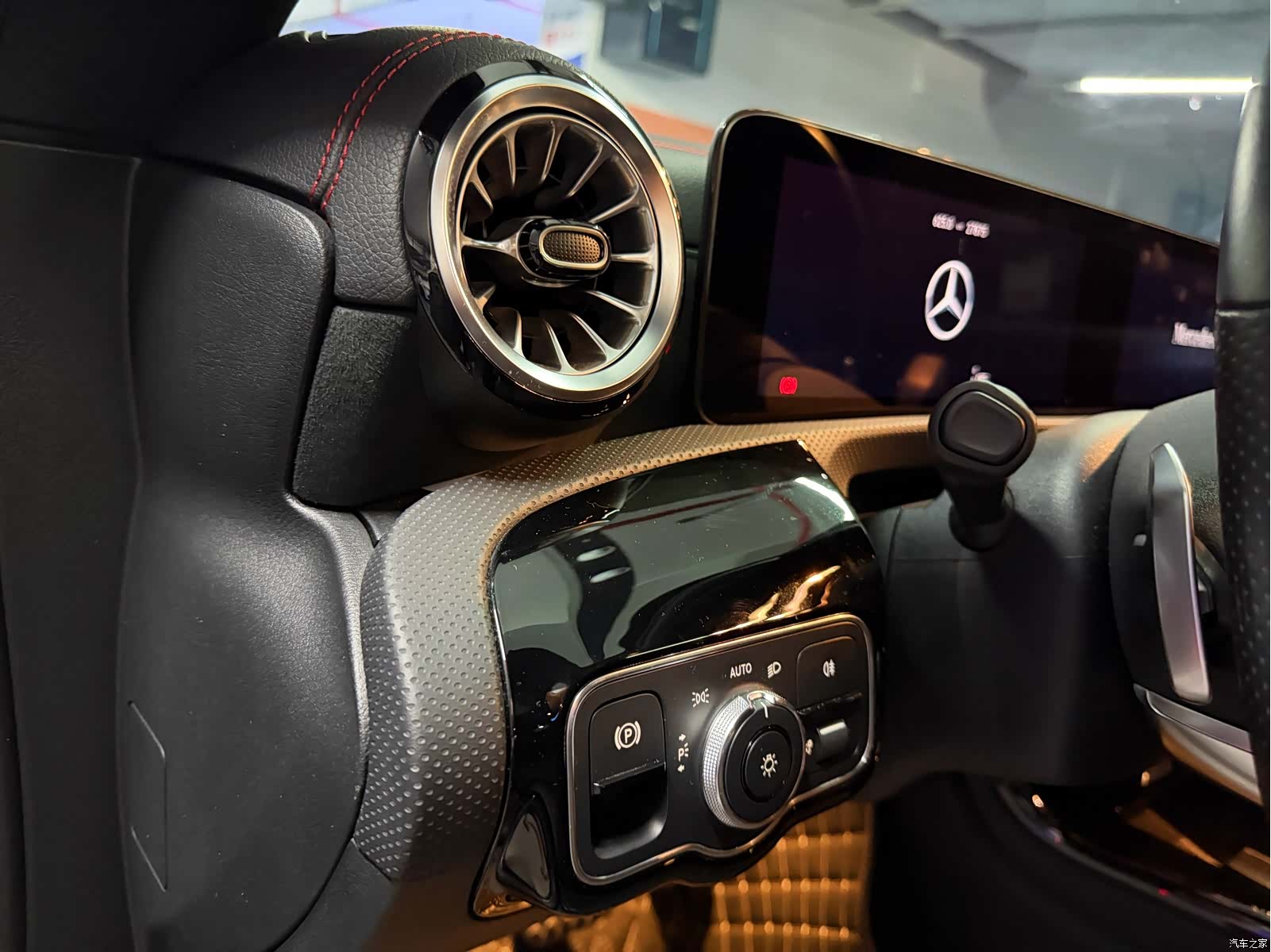 Mercedes-Benz CLA, 2021 14