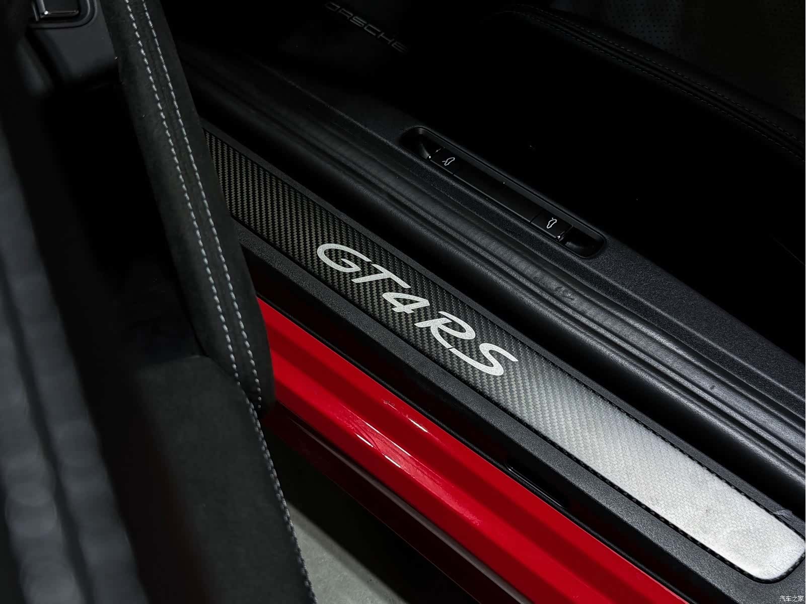 Porsche Cayman, 2024 19