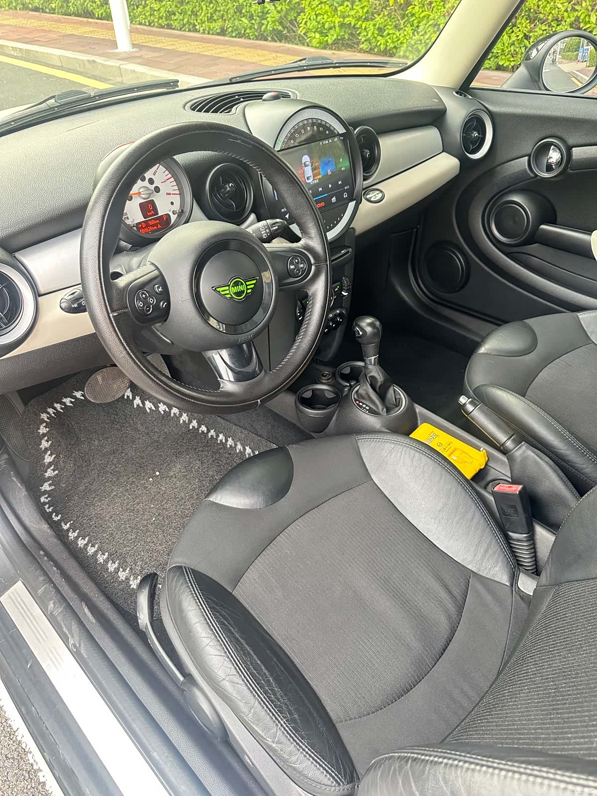 Mini Cooper, 2012 10