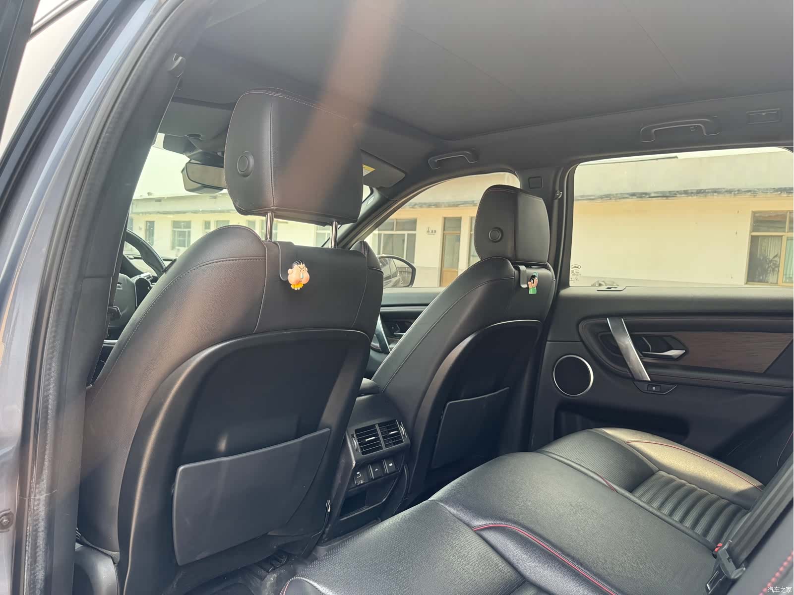 Land Rover Discovery, 2021 все фото