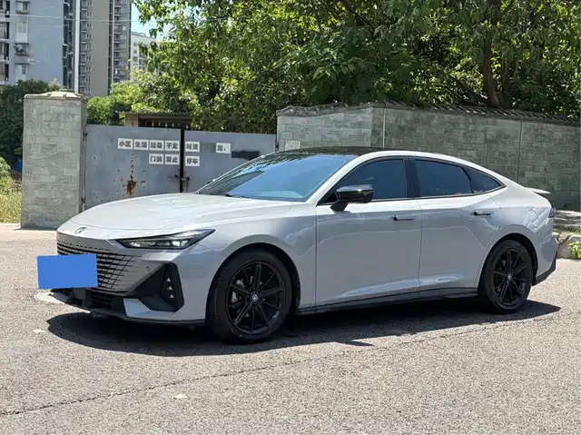 Changan UNI-V 2022 — купить из Китая под заказ
