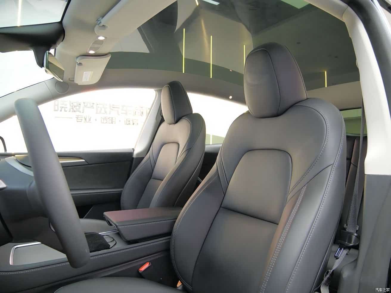 Tesla Model Y, 2022 12