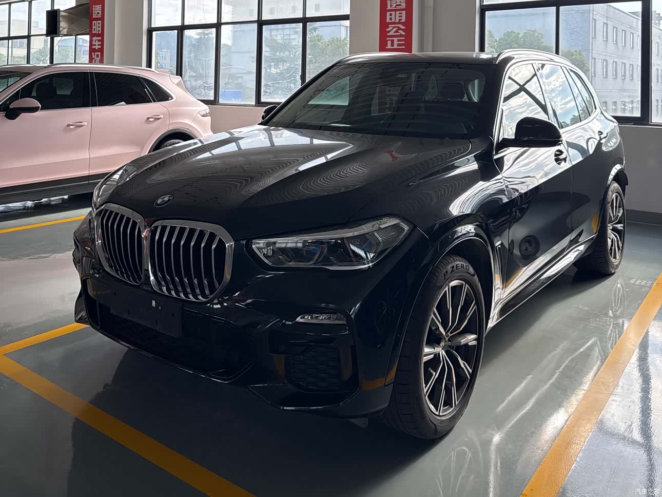BMW X5, 2019 1