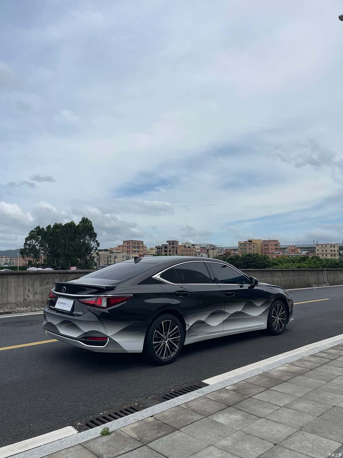Lexus ES, 2022 9