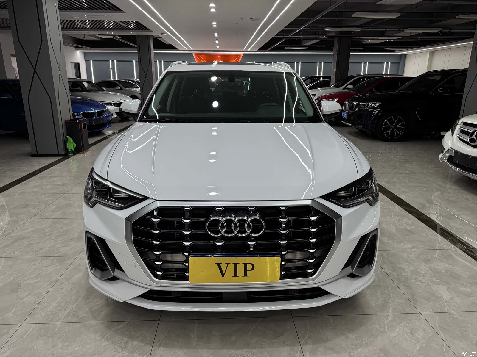 Audi Q3, 2022 2