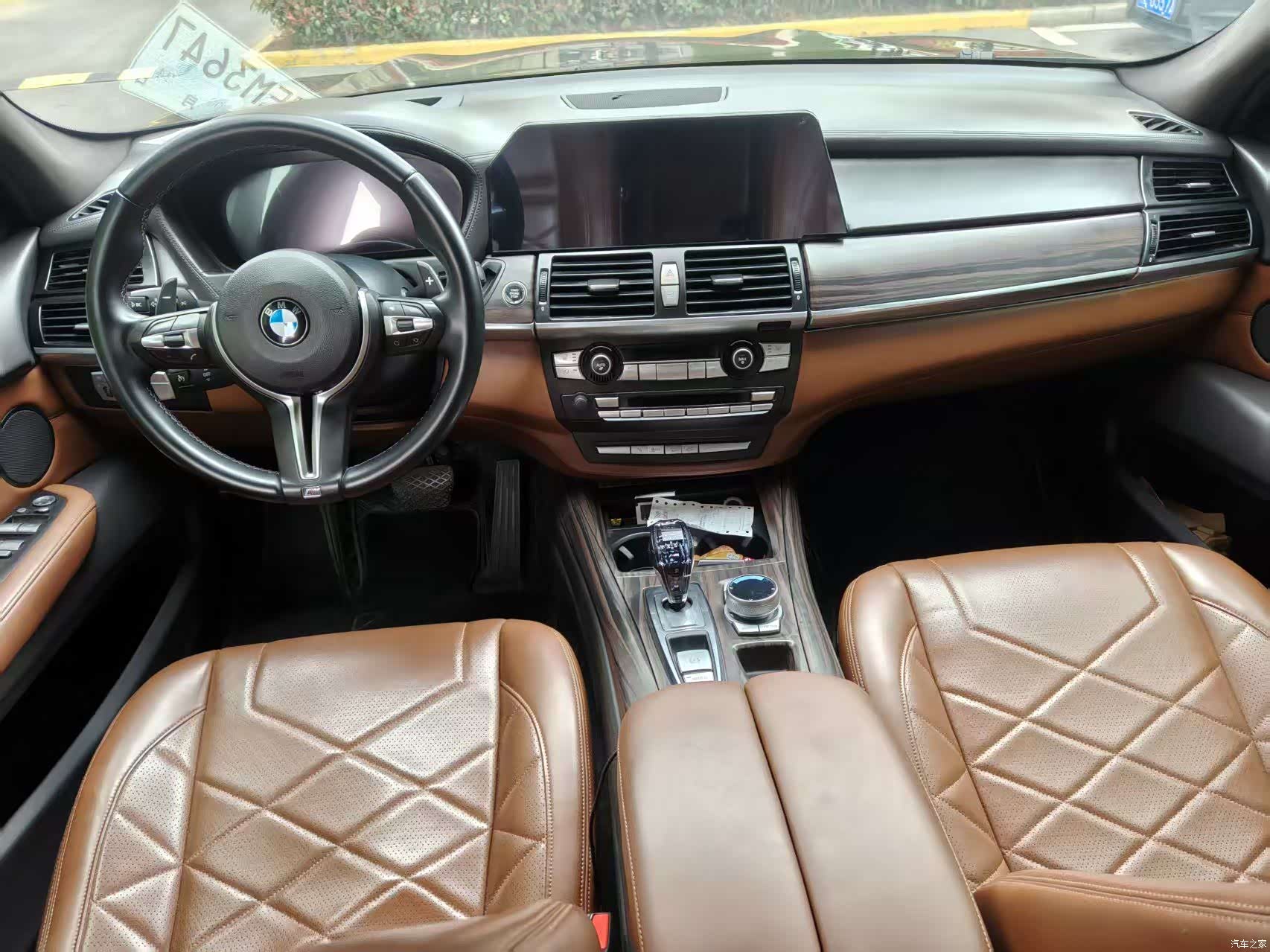 BMW X5, 2011 7