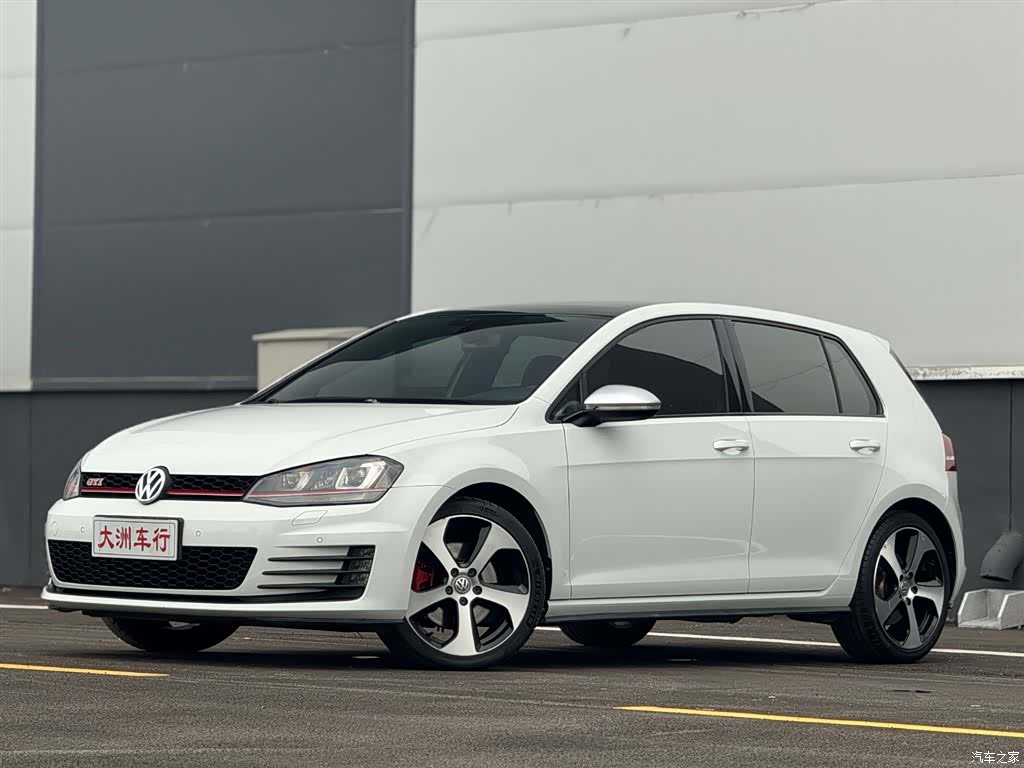 Volkswagen Golf, 2016 1