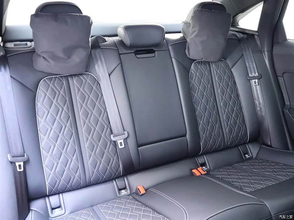 Audi A5, 2025 23