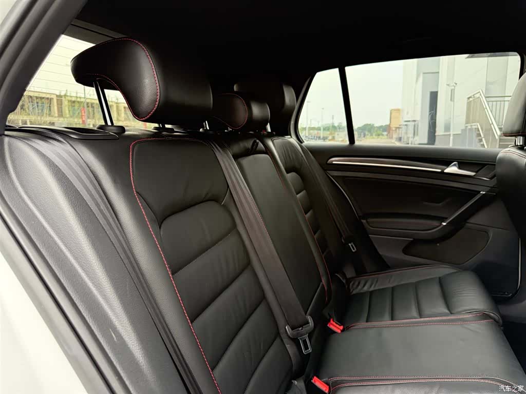 Volkswagen Golf, 2016 21
